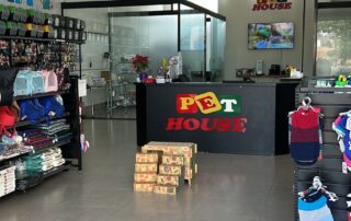 Pet Shop (6)